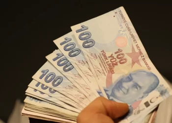 4 Gün Sonra Hepsi Zamlanacak: Toplu Taşıma, Taksi, Ekmek…