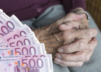 Emekliye Euroyla Para Yardımı!