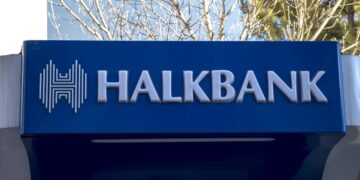 Halkbank 700 Personel Alımı Başvuruları Açıldı!